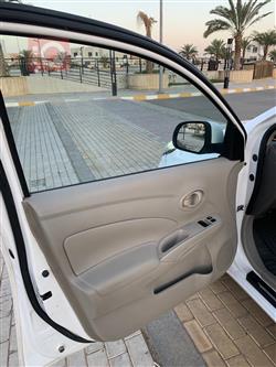 نیسان سەنی